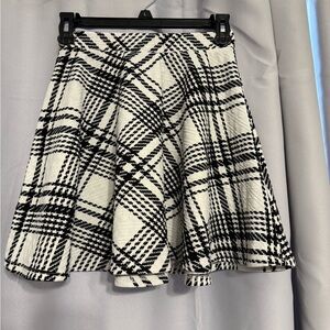 Charlotte Russe Monochrome Plaid Skater Skirt